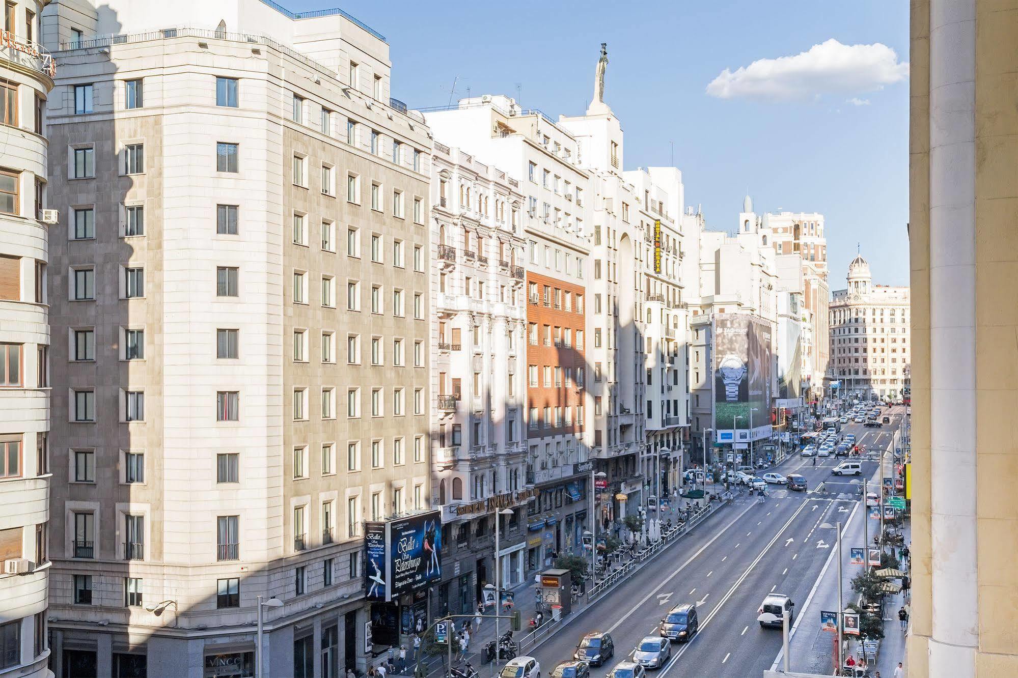 Gran Via 63 Rooms Madrid Exterior photo