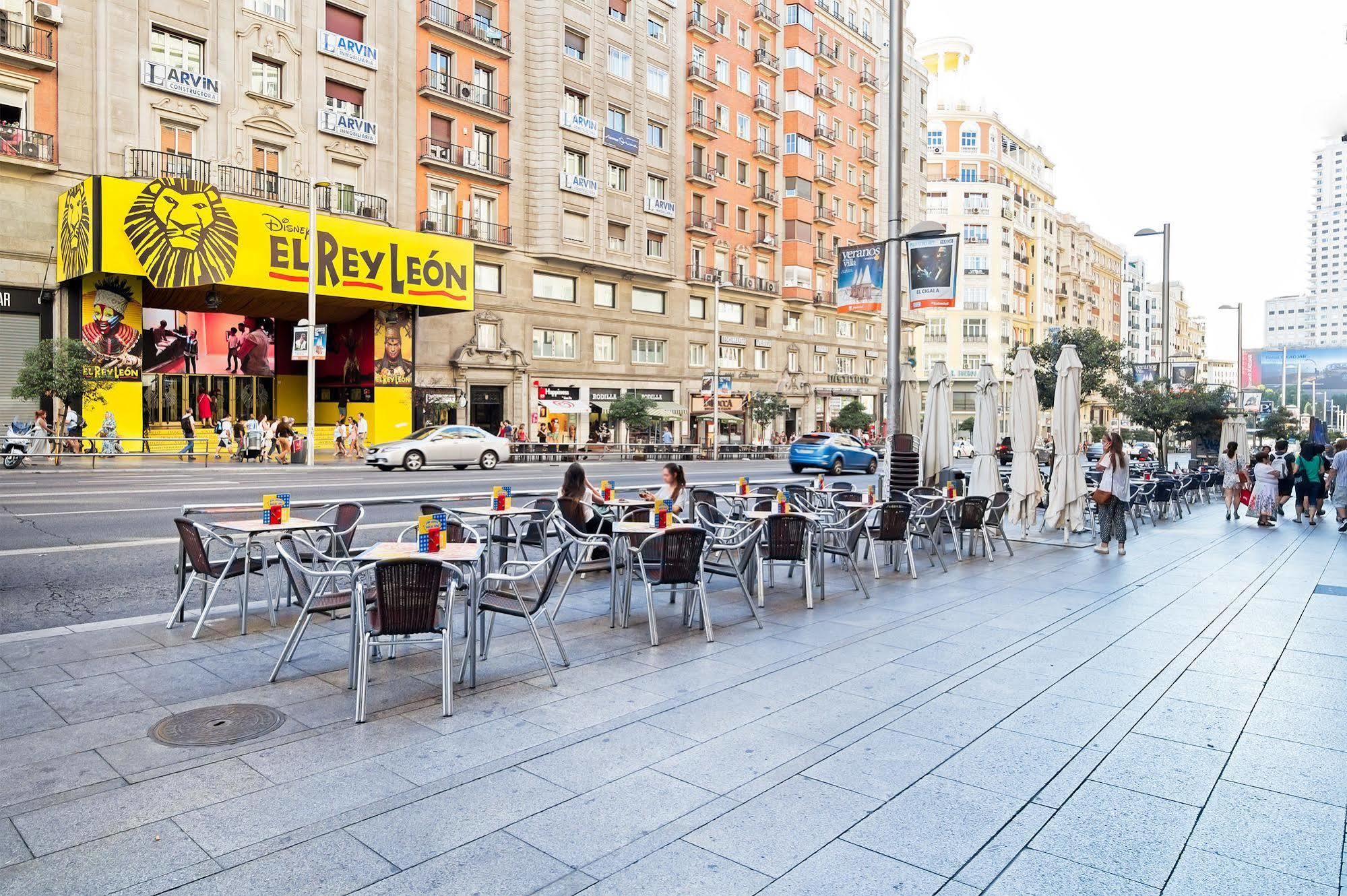 Gran Via 63 Rooms Madrid Exterior photo